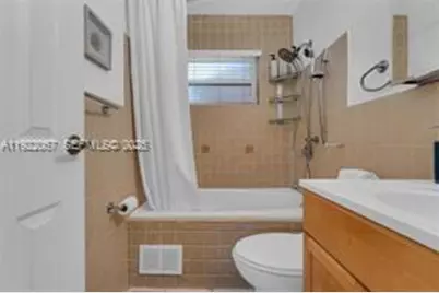 37 SW 11th St #0, Dania Beach, FL 33004 - Photo 19