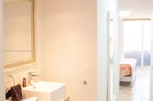 6301 Collins Ave, Miami Beach, FL 33141 - Photo 21