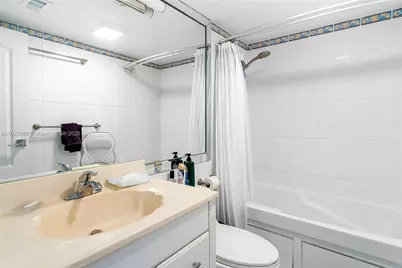 250 174th St #1704, Sunny Isles Beach, FL 33160 - Photo 25
