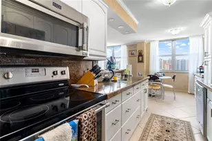 250 174th St, Sunny Isles Beach, FL 33160 - Photo 7