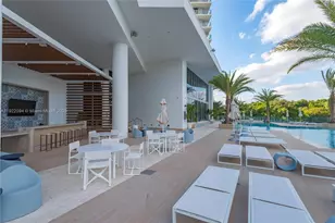 16385 Biscayne Blvd, North Miami Beach, FL 33160 - Photo 37