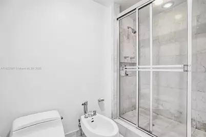 4000 Island Blvd #1007, Aventura, FL 33160 - Photo 39