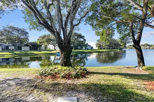 1064 NW 97th Ave, Pembroke Pines, FL 33024 - Photo 31