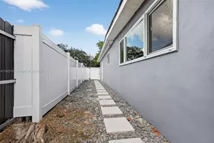 1510 NW 176th Terrace, Miami Gardens, FL 33169 - Photo 19
