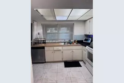 5890 NW 15th St, Sunrise, FL 33313 - Photo 15