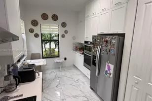 8119 NW 47th Terrace, Doral, FL 33166 - Photo 5