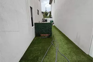 8119 NW 47th Terrace, Doral, FL 33166 - Photo 21