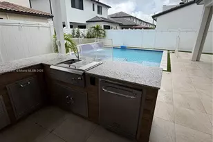 8119 NW 47th Terrace, Doral, FL 33166 - Photo 9