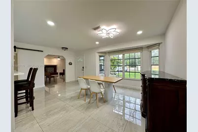 3440 19th Ave SW, Other City - In The State Of Florida, FL 34117 - Photo 5