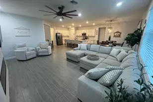 7599 NW Deysbrook Ln, Port Saint Lucie, FL 34987 - Photo 45