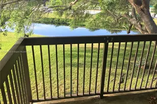 6061 Shaker Wood Cir, Tamarac, FL 33319 - Photo 3