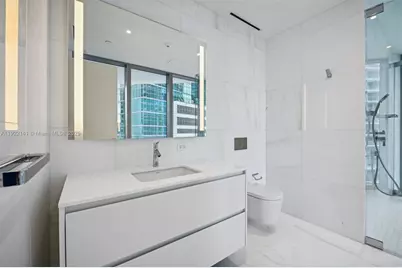 300 S Biscayne Boulevard Way #1907W, Miami, FL 33131 - Photo 25
