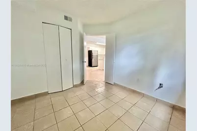 301 Palm Way #104, Pembroke Pines, FL 33025 - Photo 13