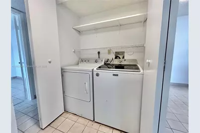 301 Palm Way #104, Pembroke Pines, FL 33025 - Photo 17