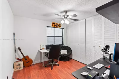 1523 NW 113th Way, Pembroke Pines, FL 33026 - Photo 13