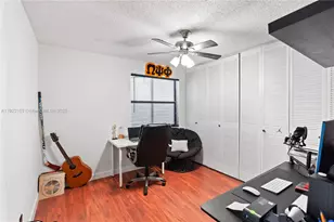 1523 NW 113th Way, Pembroke Pines, FL 33026 - Photo 13