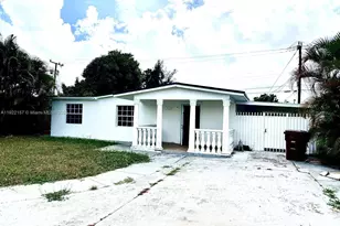 712 Hialeah Dr, Hialeah, FL 33010 - Photo 1