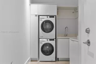 102 24th St, Miami Beach, FL 33139 - Photo 45