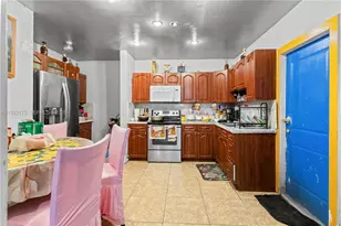 1341 NW 132nd St, Miami, FL 33167 - Photo 15