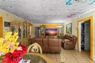 1341 NW 132nd St, Miami, FL 33167 - Photo 11