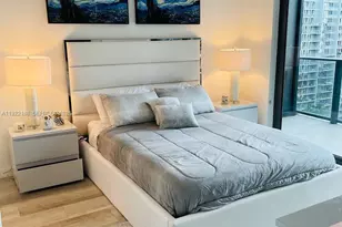 45 SW 9th St, Miami, FL 33130 - Photo 13