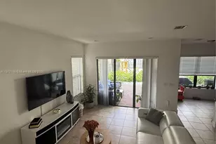 9823 W 34th Ln, Hialeah, FL 33018 - Photo 21