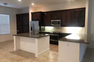 9823 W 34th Ln, Hialeah, FL 33018 - Photo 3