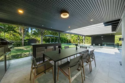 10618 NE 11th Ct, Miami Shores, FL 33138 - Photo 3