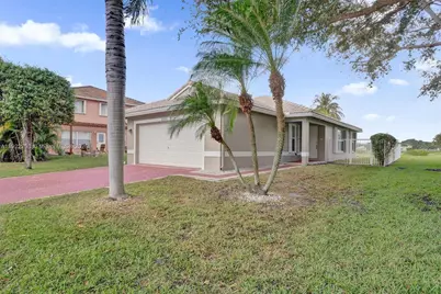 6305 Willoughby Cir, Lake Worth, FL 33463 - Photo 7