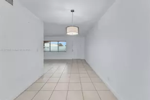 1450 NE 170th St, North Miami Beach, FL 33162 - Photo 15