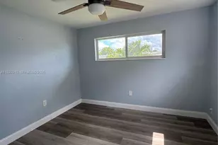 6868 NW 28th St, Sunrise, FL 33313 - Photo 9