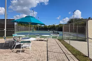 7601 SW 105th Ave, Miami, FL 33173 - Photo 15