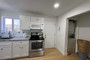 1480 NE 151st St, Miami, FL 33162 - Photo 13