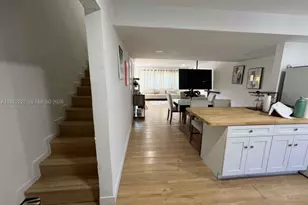 1480 NE 151st St, Miami, FL 33162 - Photo 15
