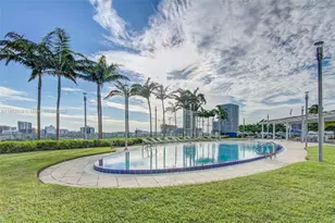 601 NE 36th St, Miami, FL 33137 - Photo 29