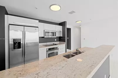 601 NE 36th St #1511, Miami, FL 33137 - Photo 11
