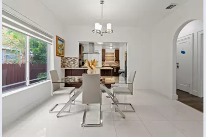 37 NW 47th Ter, Miami, FL 33127 - Photo 17