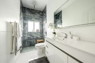 12901 SW 266th Terrace, Homestead, FL 33032 - Photo 9