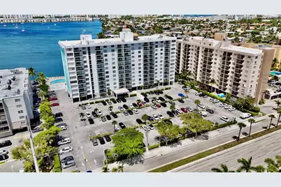 2841 NE 163rd St #1008, North Miami Beach, FL 33160 - Photo 21