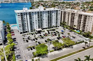 2841 NE 163rd St, North Miami Beach, FL 33160 - Photo 21