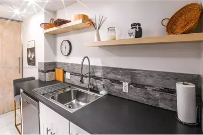 4330 Hillcrest Dr #804, Hollywood, FL 33021 - Photo 3