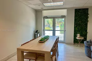 19390 Collins Ave, Sunny Isles Beach, FL 33160 - Photo 27