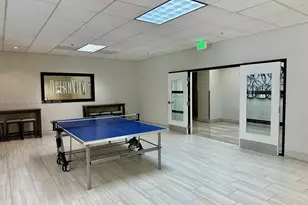 19390 Collins Ave, Sunny Isles Beach, FL 33160 - Photo 31