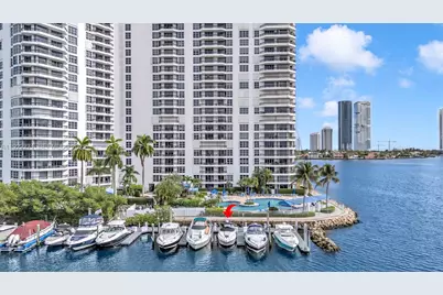 3575 Mystic Pointe Dr #3, Aventura, FL 33180 - Photo 3