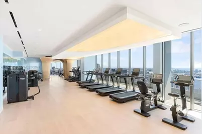 1000 Brickell Plz #3211, Miami, FL 33131 - Photo 47