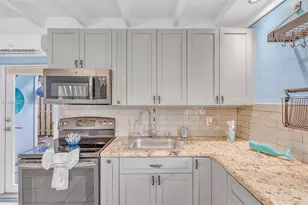 40 Pirates Dr, Key Largo, FL 33037 - Photo 11