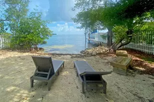 40 Pirates Dr, Key Largo, FL 33037 - Photo 33