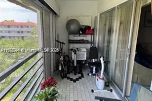 3571 Inverrary Dr, Lauderhill, FL 33319 - Photo 7