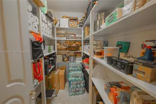 3220 NE 165th St, North Miami Beach, FL 33160 - Photo 27