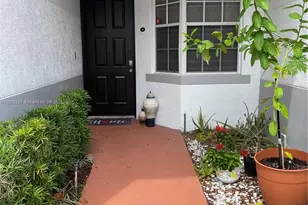 715 SW 148th Ave, Sunrise, FL 33325 - Photo 1